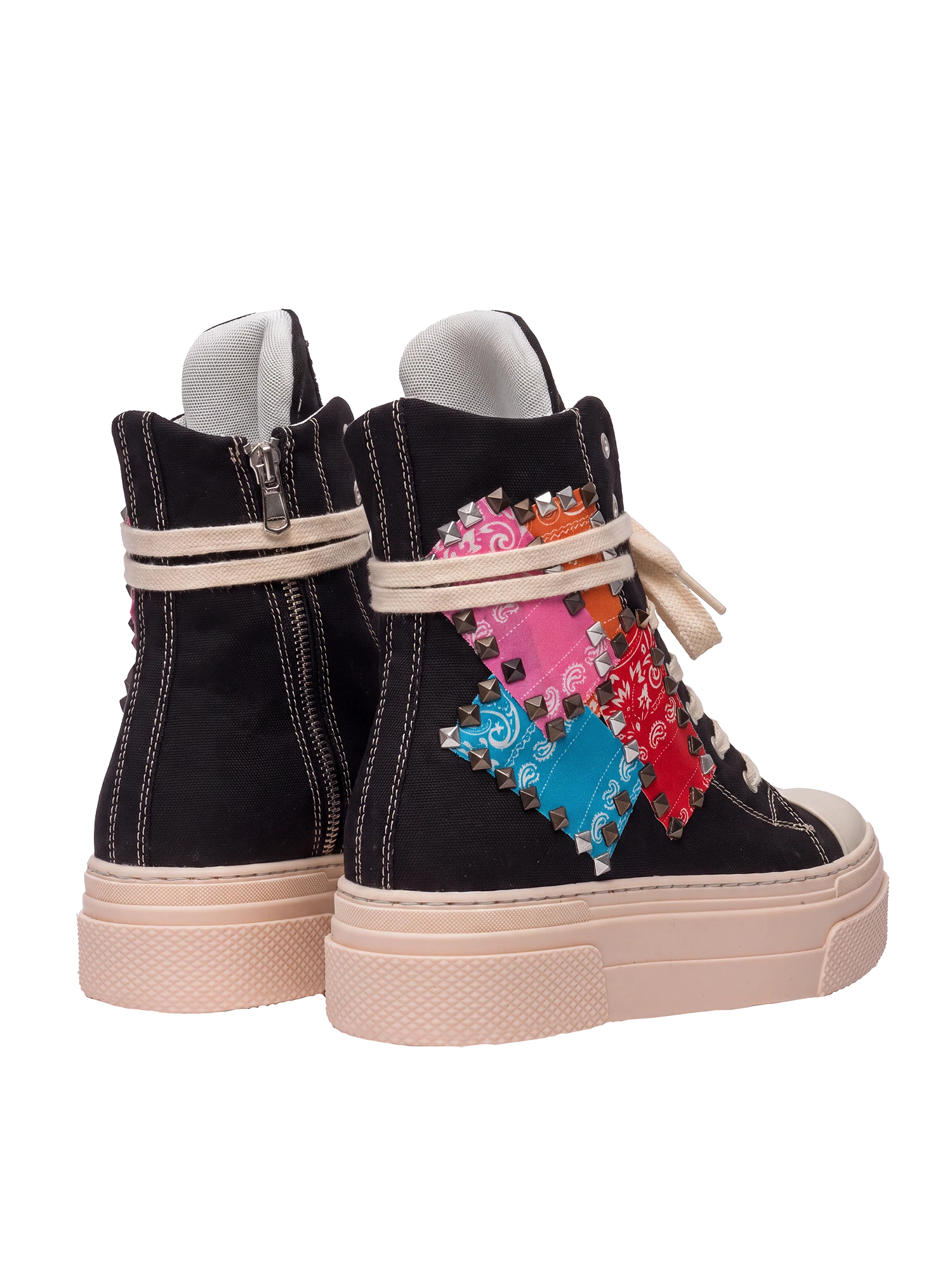 CALIPSO 300 - Canvas Bandana Studs