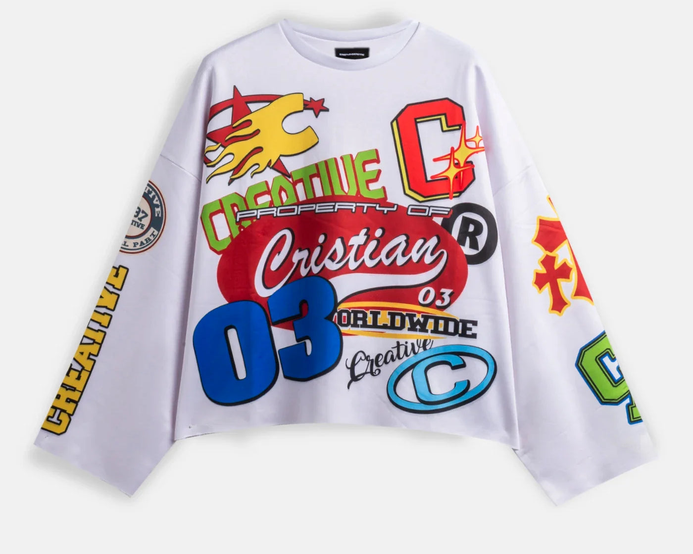 CR03CreativeSweatshirt_WhiteEdition.webp