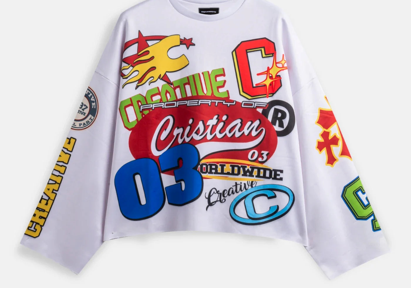 CR03CreativeSweatshirt_WhiteEdition.webp