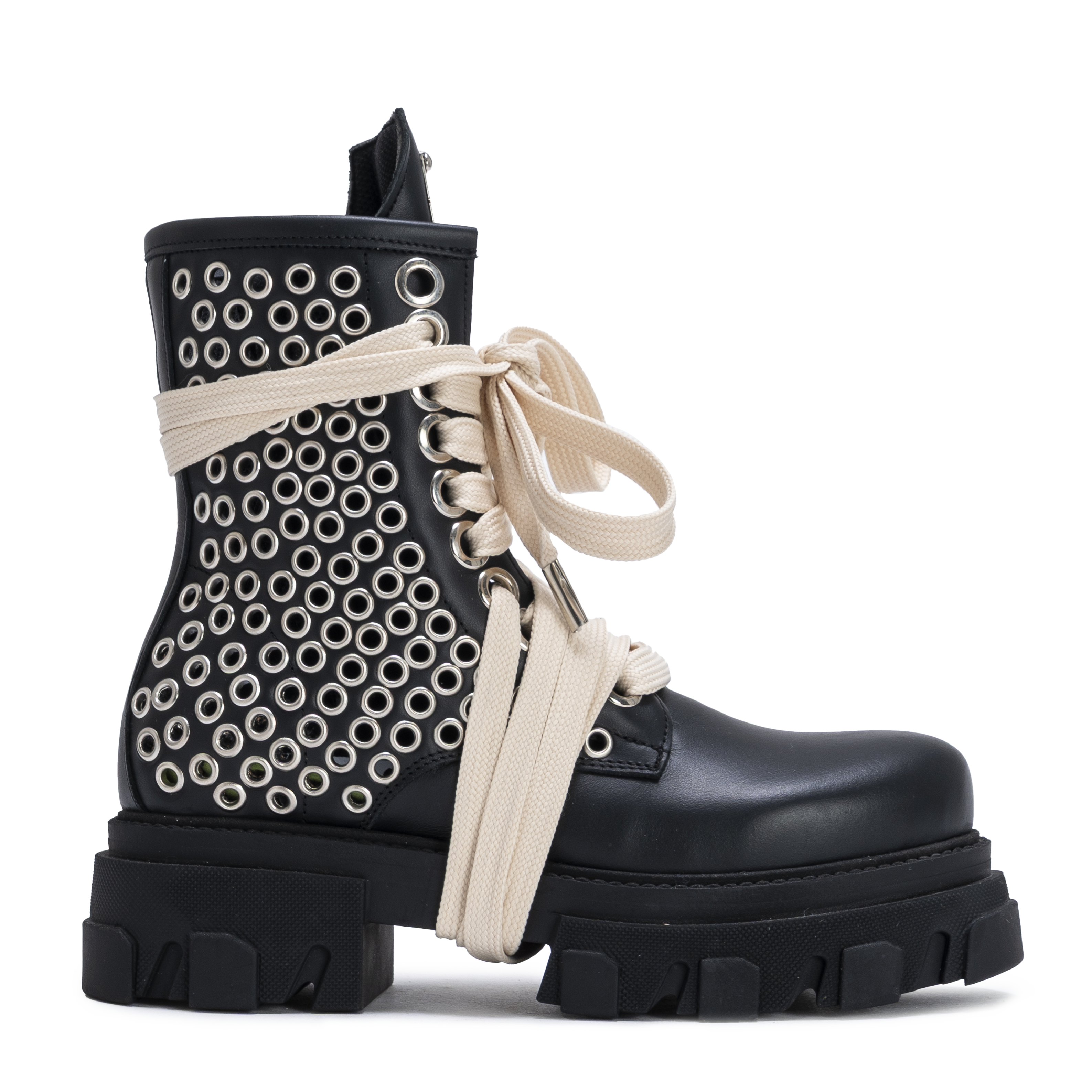 STARBOOT DOMINION – Black Silver Eyelets