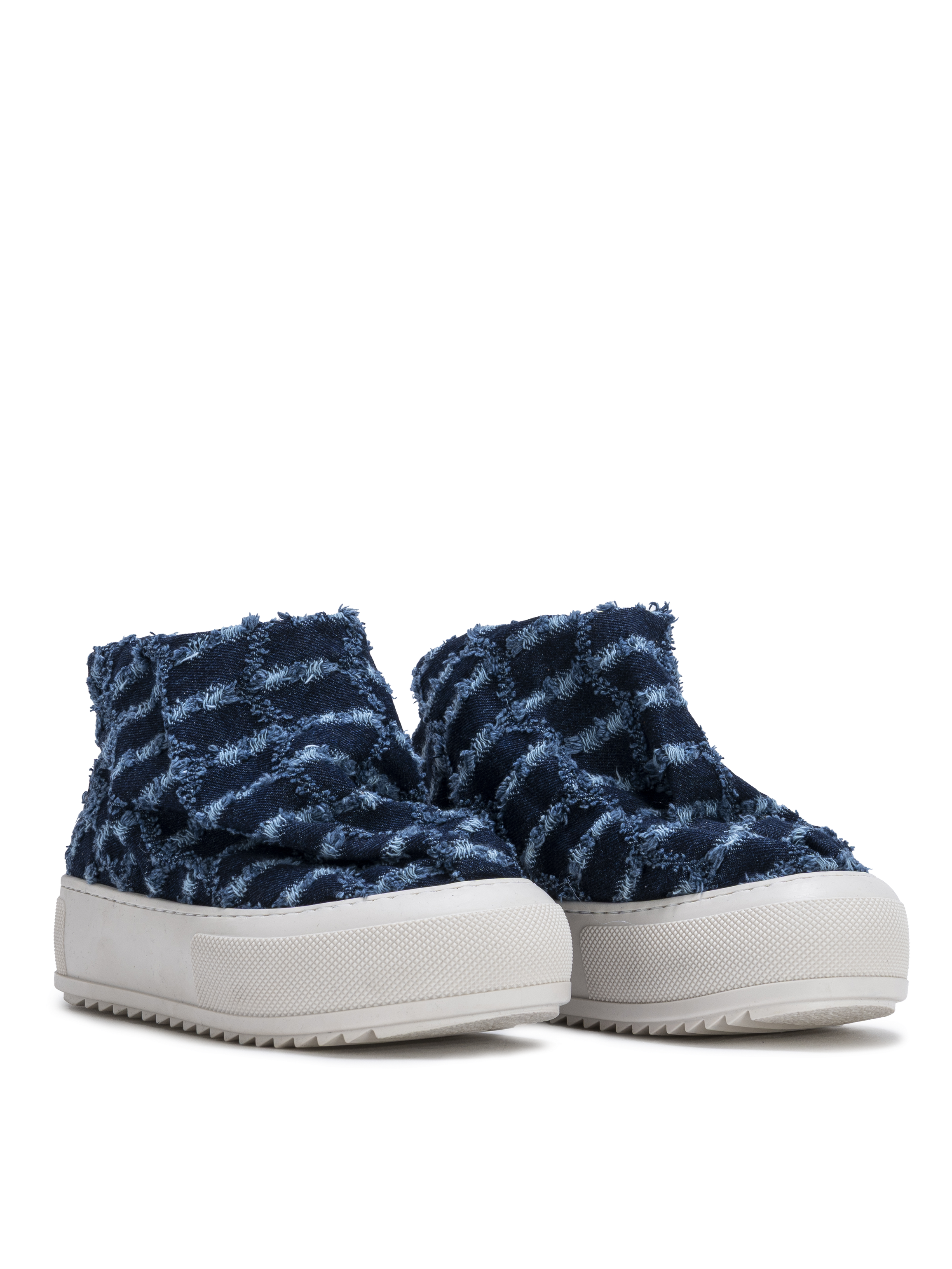 CLOUD — Strukturierter Denim