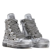 CALIPSO 300 – Chrome Riot