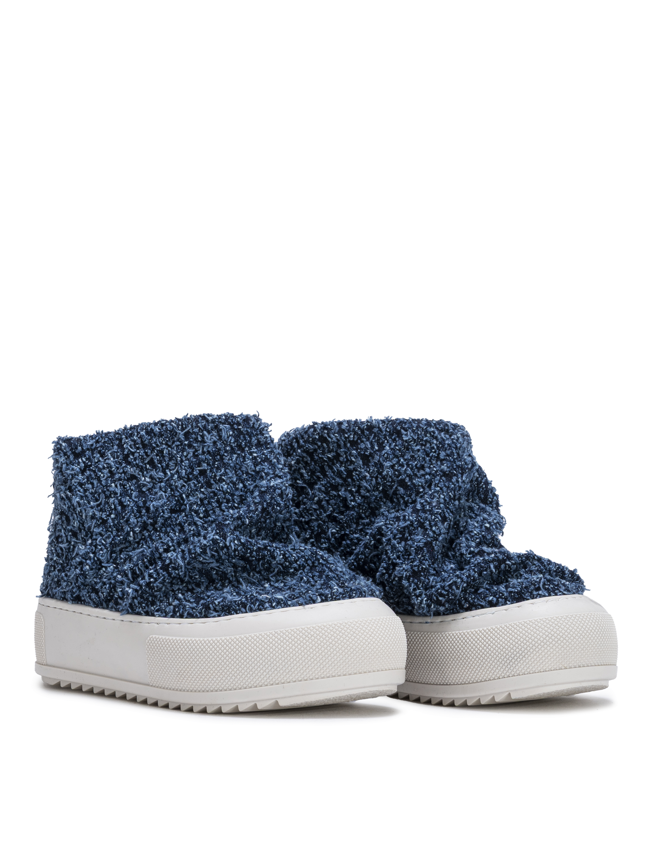 CLOUD — Strukturiertes Blau