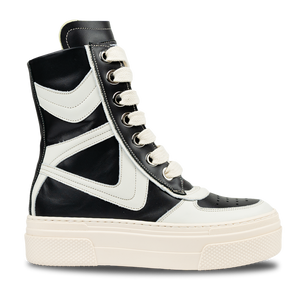 Iside – Black Leather-Sneaker-CRISTIANZEROTRE