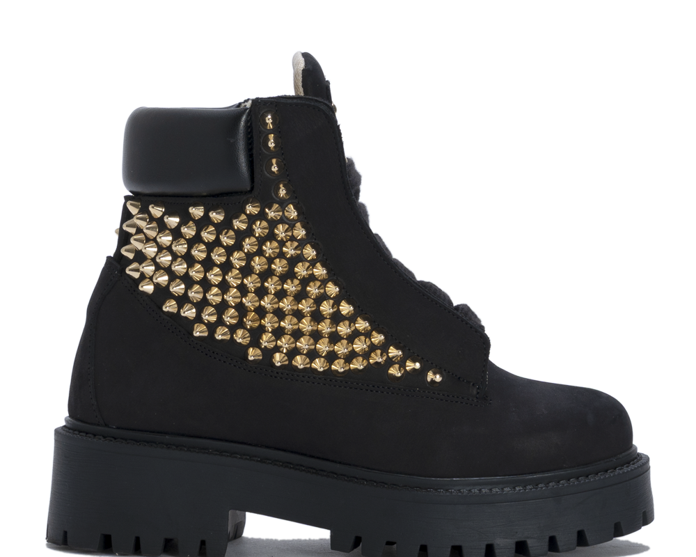 STARBOOTCUSTOM_BlackChaosStuds.png
