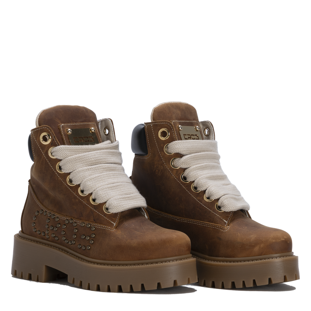 STARBOOT CUSTOM – Brown Stud Heritage