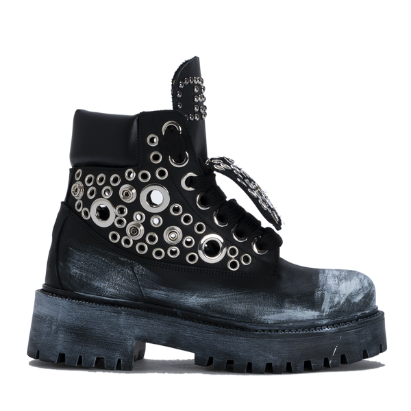 STARBOOT CUSTOM – Total Black Silver Eyelets Edition