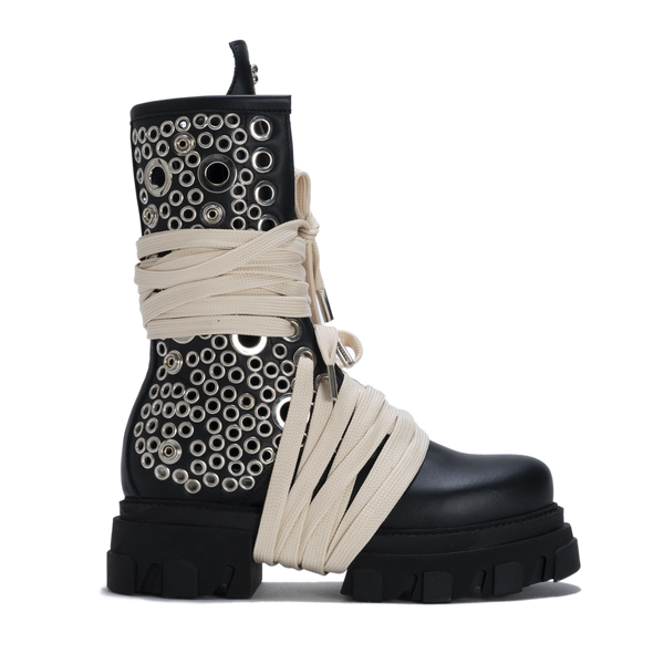 STARBOOT DOMINION – Black Silver Studs