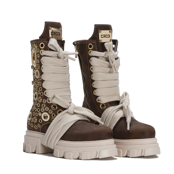 STARBOOT DOMINION – Brown Gold Studs