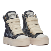 CALIPSO – Denim Camo Wash